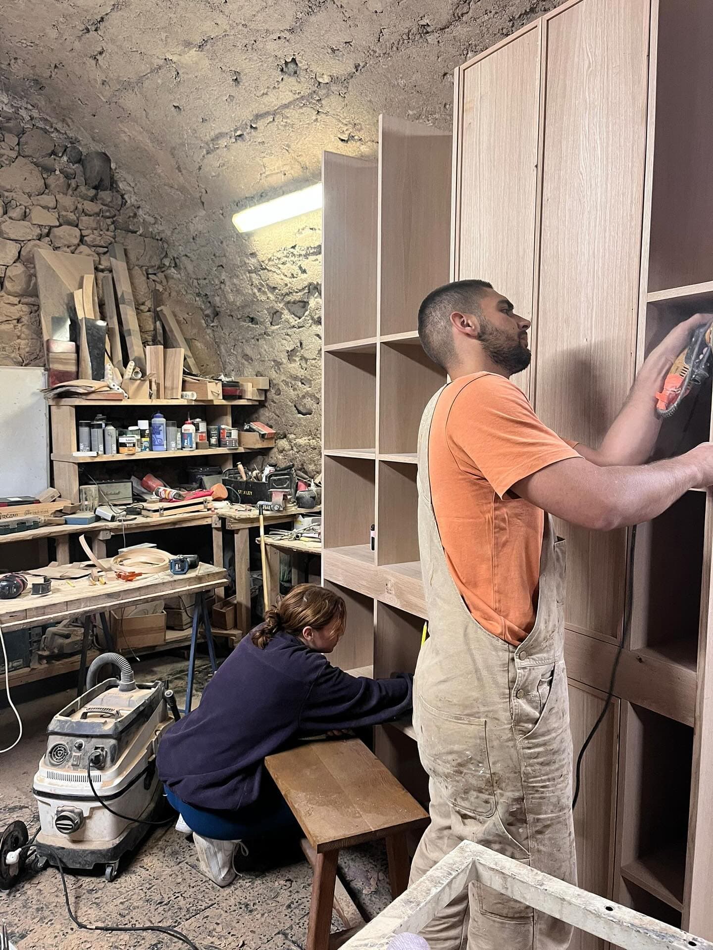 Bibliothèque chêne sur mesure, objectif toute hauteur